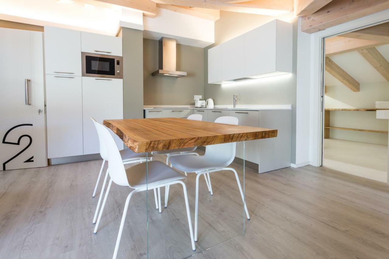 La Giostra Home Apartments Drena Esterno foto